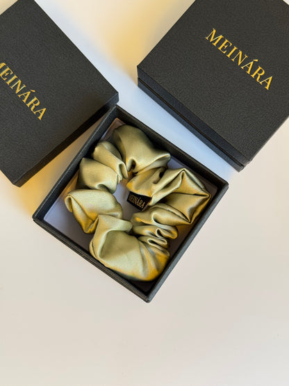 Mulberry Silk Scrunchie - Pea